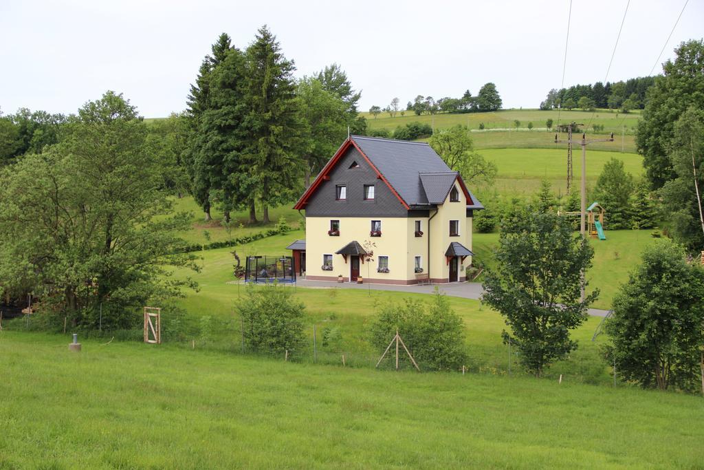 Ferienwohnung Am Erlermuhlenbach Voigtsdorf Exterior photo